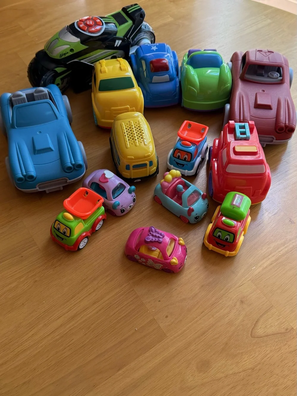 Colorful Kids Toy Car Set - Assorted Bright Colors
